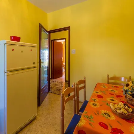 Apartment Mazor *